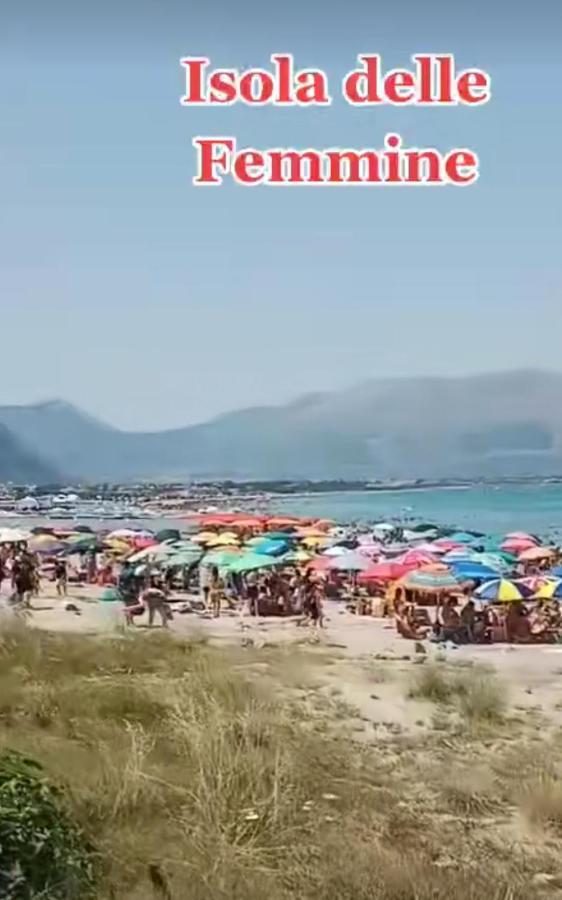 Casa Alice Hotel Isola delle Femmine Buitenkant foto