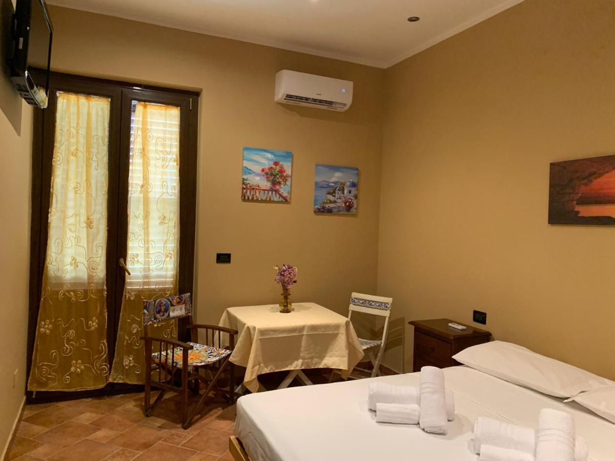 Casa Alice Hotel Isola delle Femmine Buitenkant foto